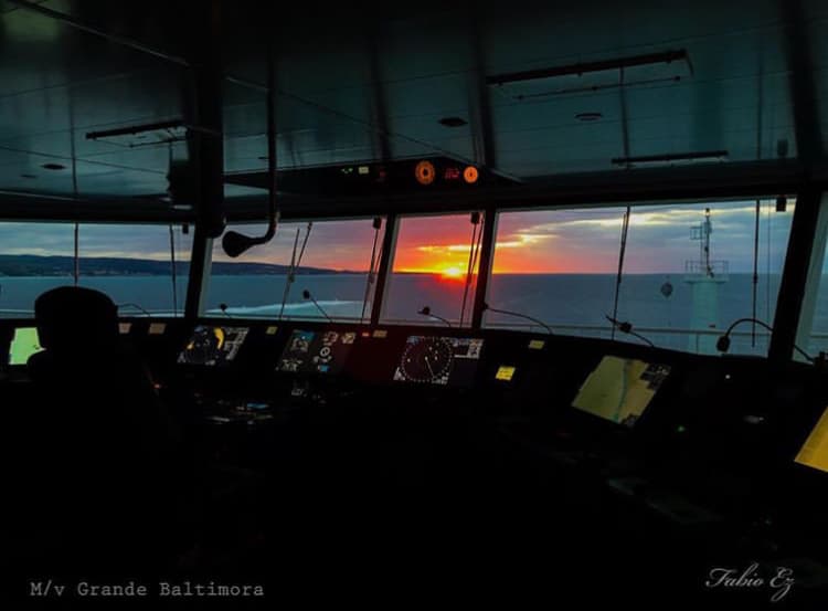 profissionais do setor marítimo