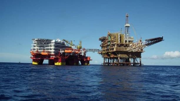 contratações para trabalhar embarcado