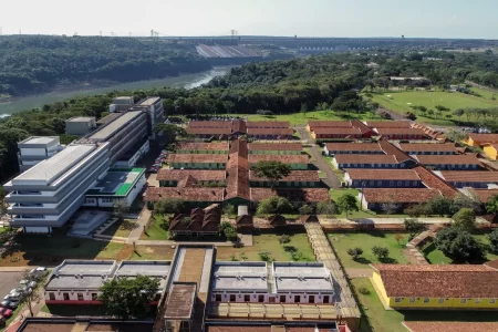 Parque Tecnológico Itaipu cria sistema de armazenamento solar para beneficiar mais de 270 áreas do Brasil